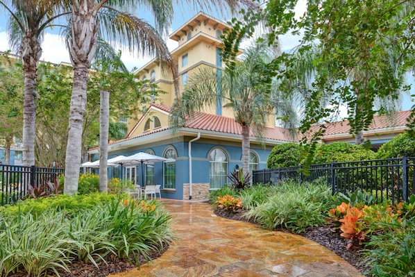 Courtyard - Homewood Suites by Hilton Lake Buena Vista - Orlando (Orlando)
