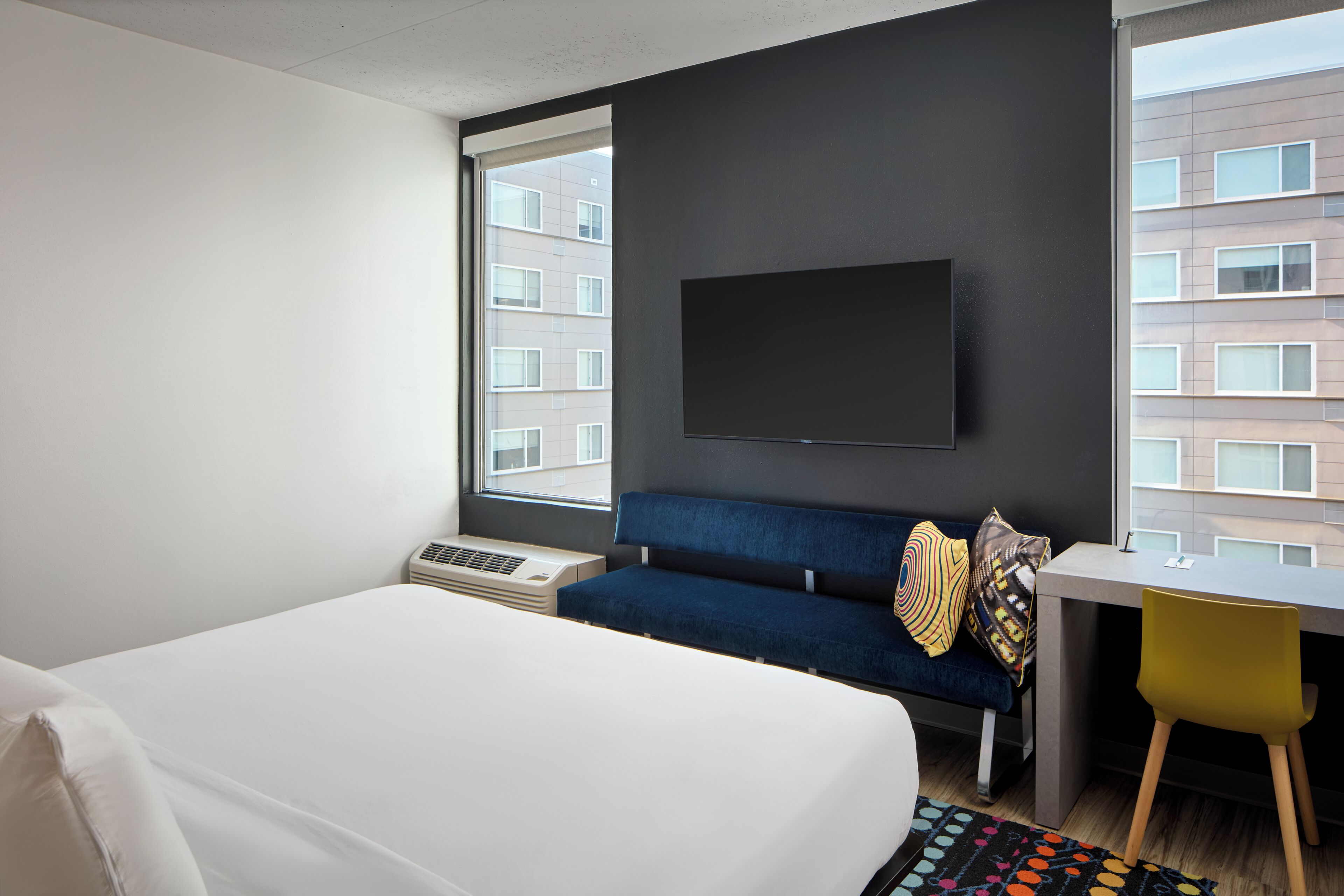 Premium bedding, in-room safe, desk, iron/ironing board