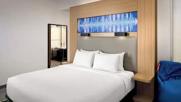 Premium bedding, in-room safe, desk, iron/ironing board