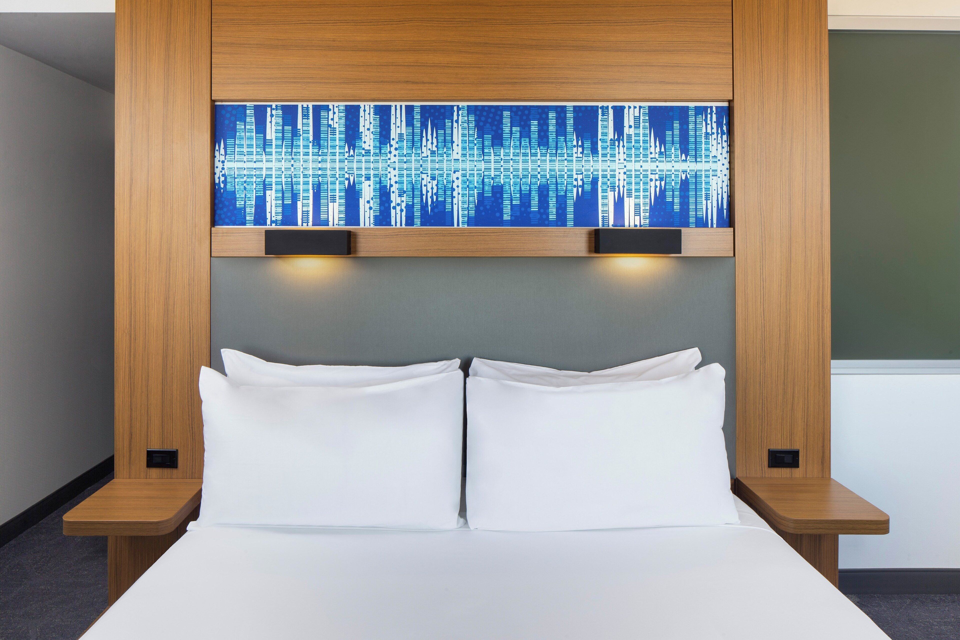 premium bedding, in-room safe, desk, blackout curtains