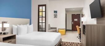 Comfort Suites Lake City