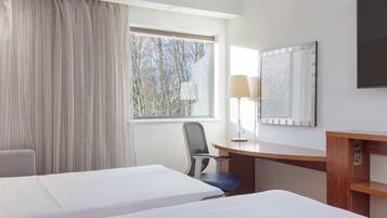 ๊ฐ์ค ๋ด ๊ธ๊ณ , ์ฑ
์, ๋
ธํธ๋ถ ์์
๊ณต๊ฐ, ์๋ง ์ปคํผ