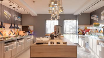 Desayuno buffet incluido todos los días