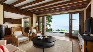 Ropa de cama de alta calidad y minibar