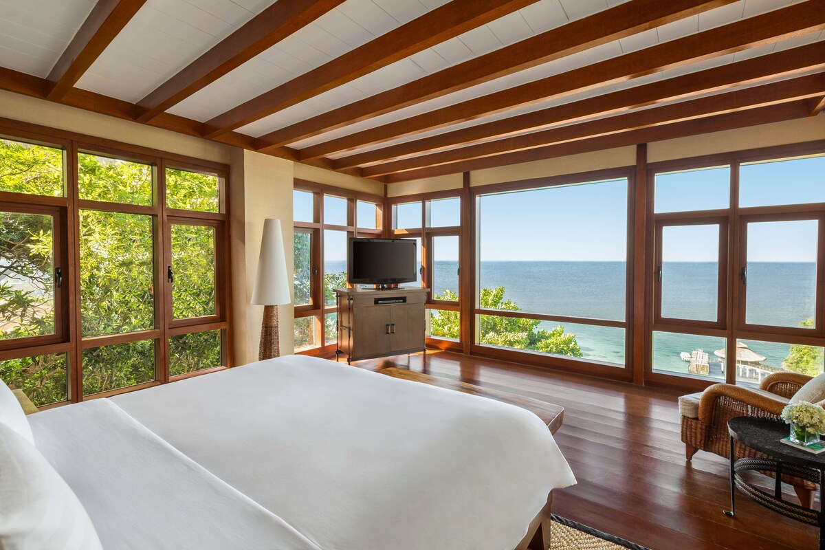 Tree House Villa one room AU$2,049
