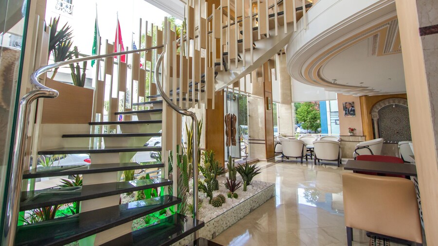 Hotel Zahrat Al Jabal