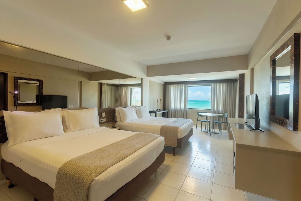 Premium Floor Suite | 객실에서 보이는 전망
