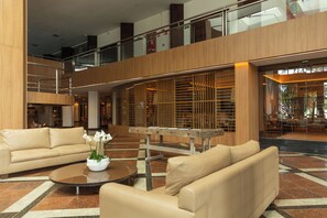 Lobby sitting area - Ritz Lagoa Da Anta (Maceió)