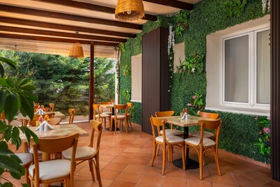 CITY PLUS RHODES HOTEL