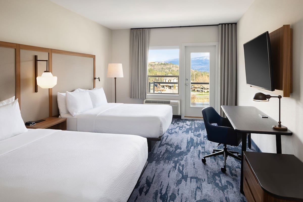 hypo-allergenic bedding, pillow-top beds, in-room safe, desk