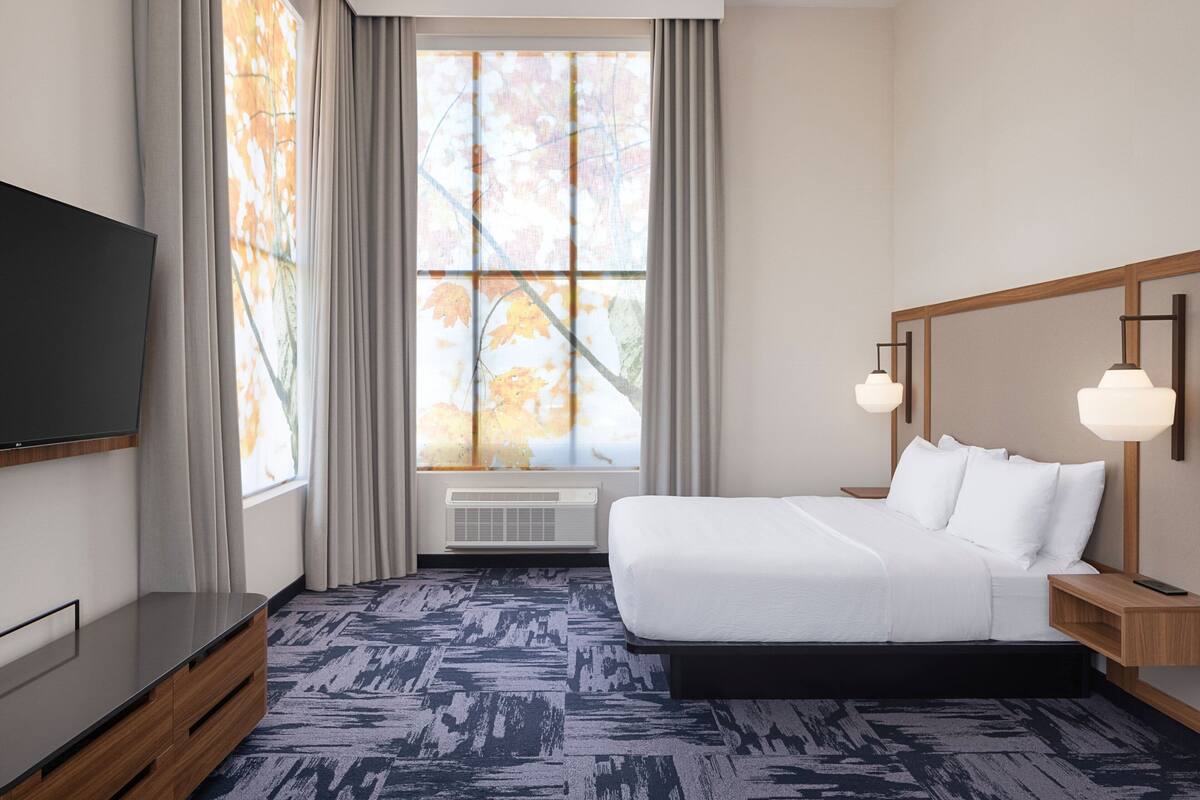 Suite, 1 chambre | Literie hypoallergénique, lit avec matelas à plateau-coussin