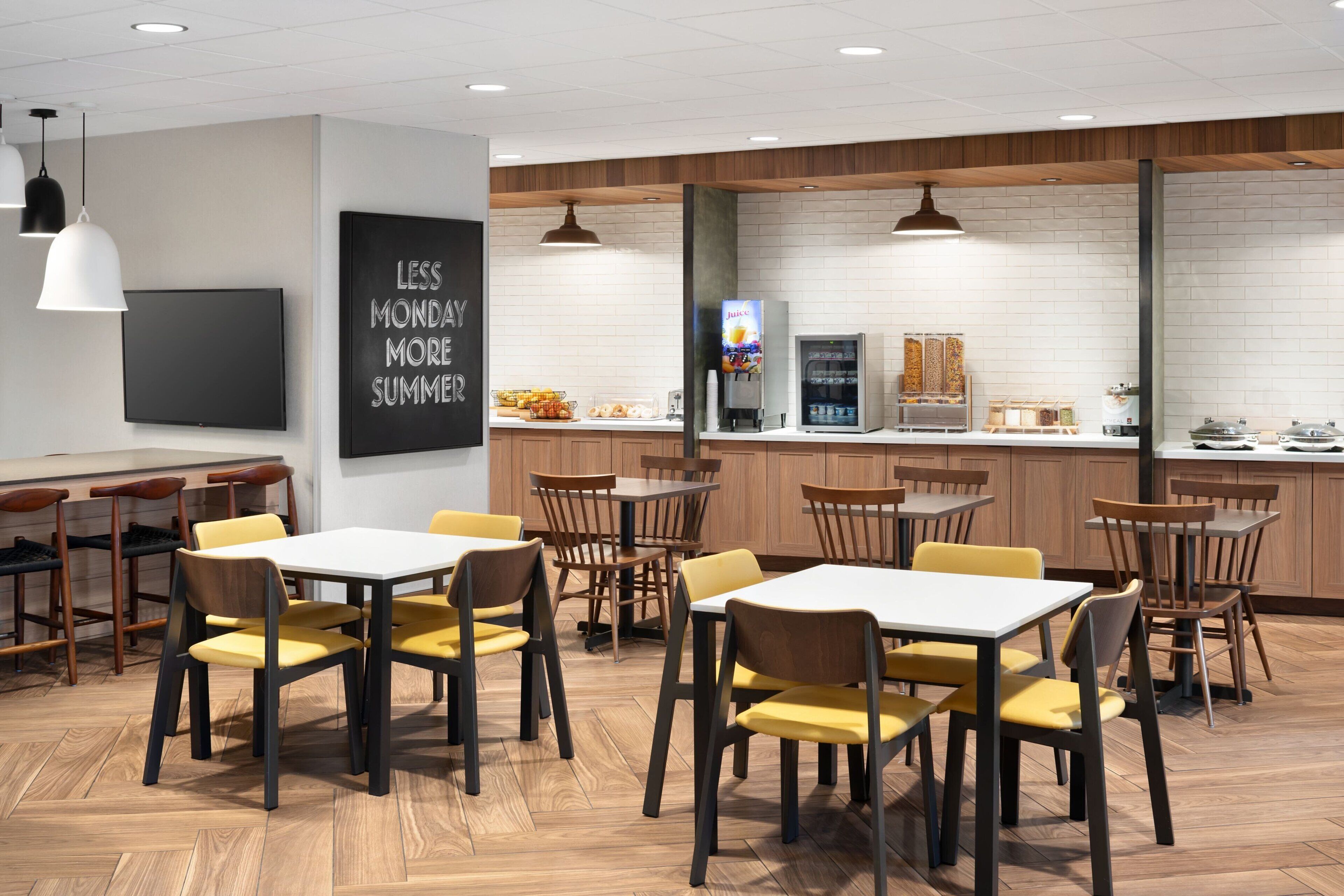 free continental breakfast