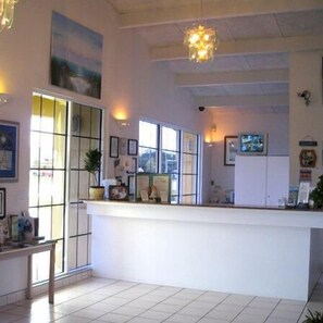 Reception - Green Gables Inn (Lake Wales)