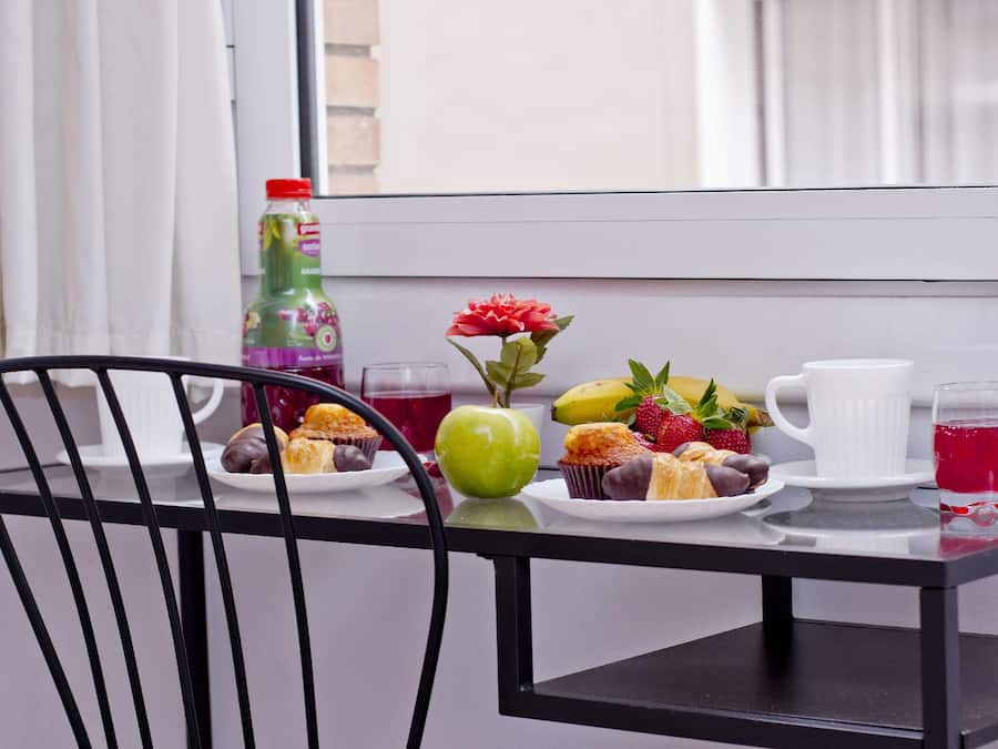 Superior Double or Twin Room | Desk, laptop workspace, blackout curtains, soundproofing