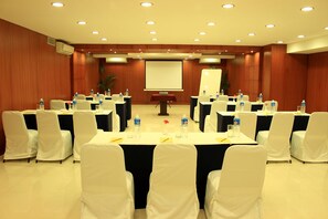 Meeting facility - Shilton Royale (Bengaluru)