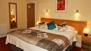 Double Room | Hypo-allergenic bedding available, in-room safe, iron/ironing board - Garnish House Guesthouse (Cork)