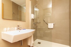 Bathroom - Hostal San Juan (El Campello)