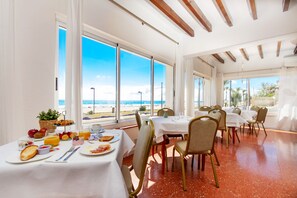 Restaurant - Hostal San Juan (El Campello)