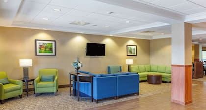 Comfort Suites Lancaster Amish Country