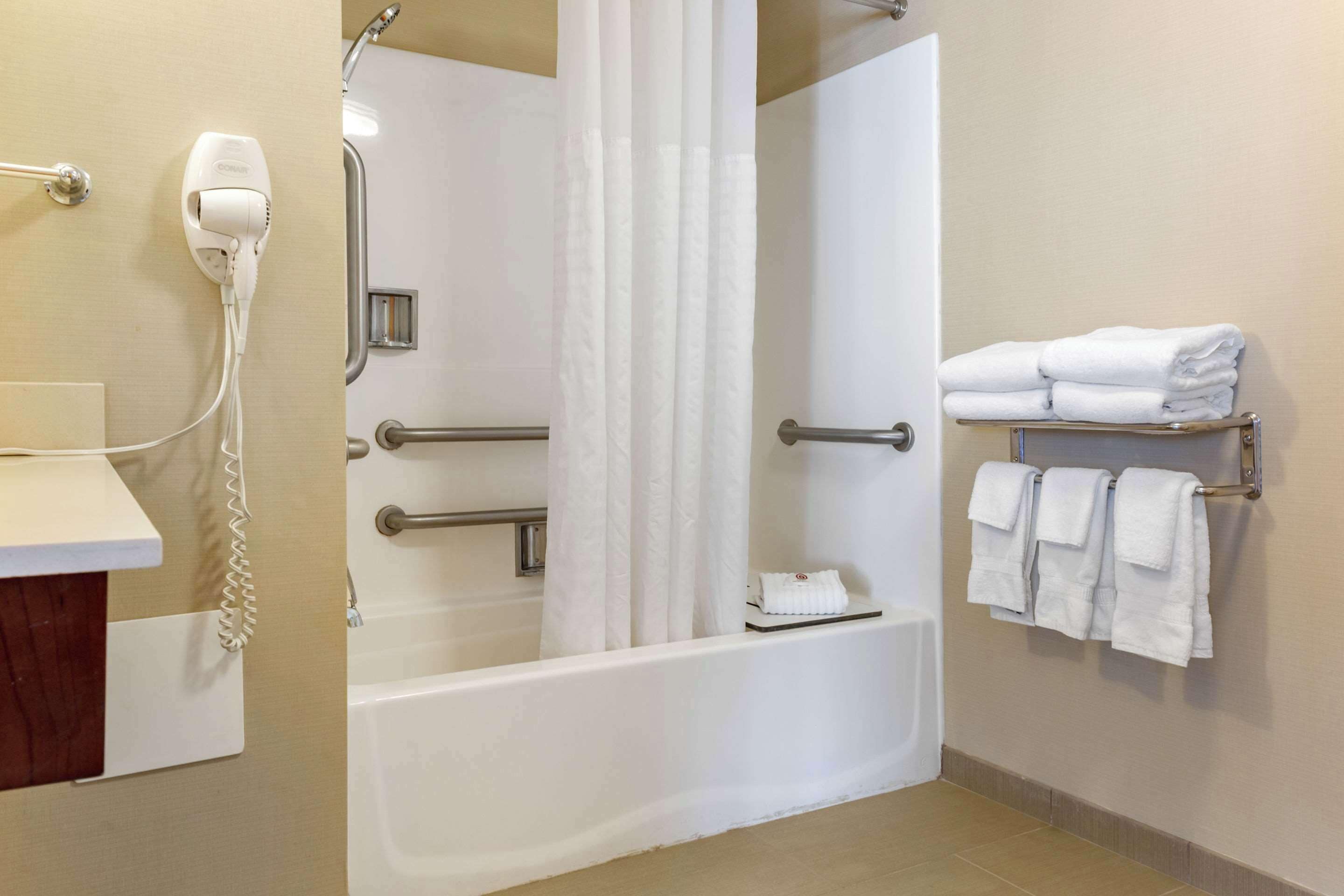 desk, blackout curtains, iron/ironing board, free wifi