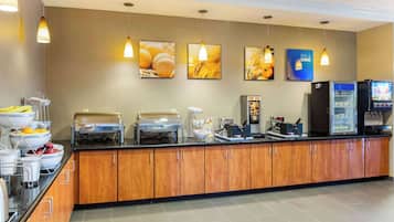Petit déjeuner buffet compris tous les jours