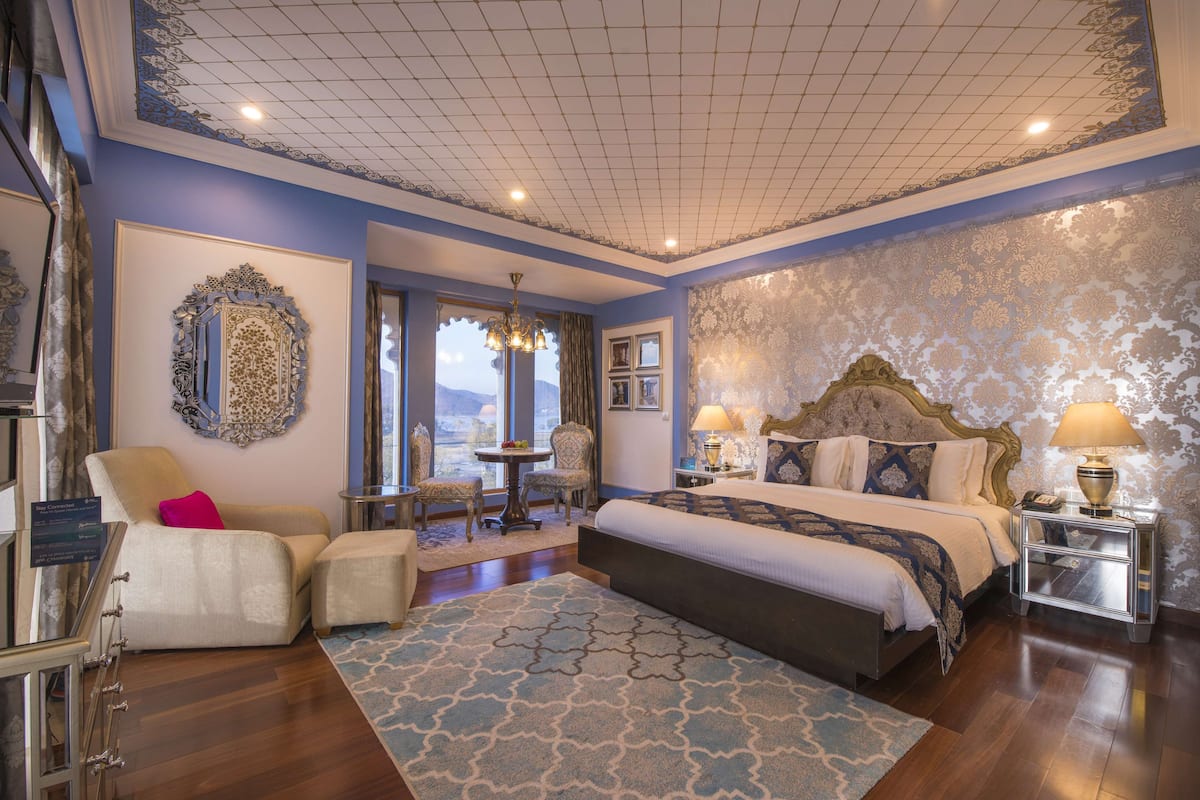 Premium bedding, memory foam beds, minibar, in-room safe