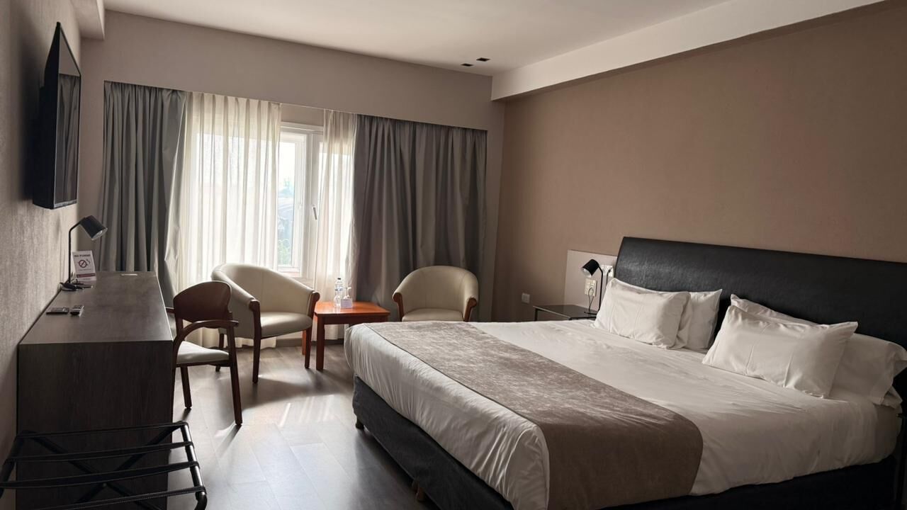 Superior Double Room | Minibar, in-room safe, desk, blackout curtains
