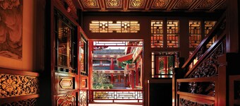 Han's Royal Garden Hotel