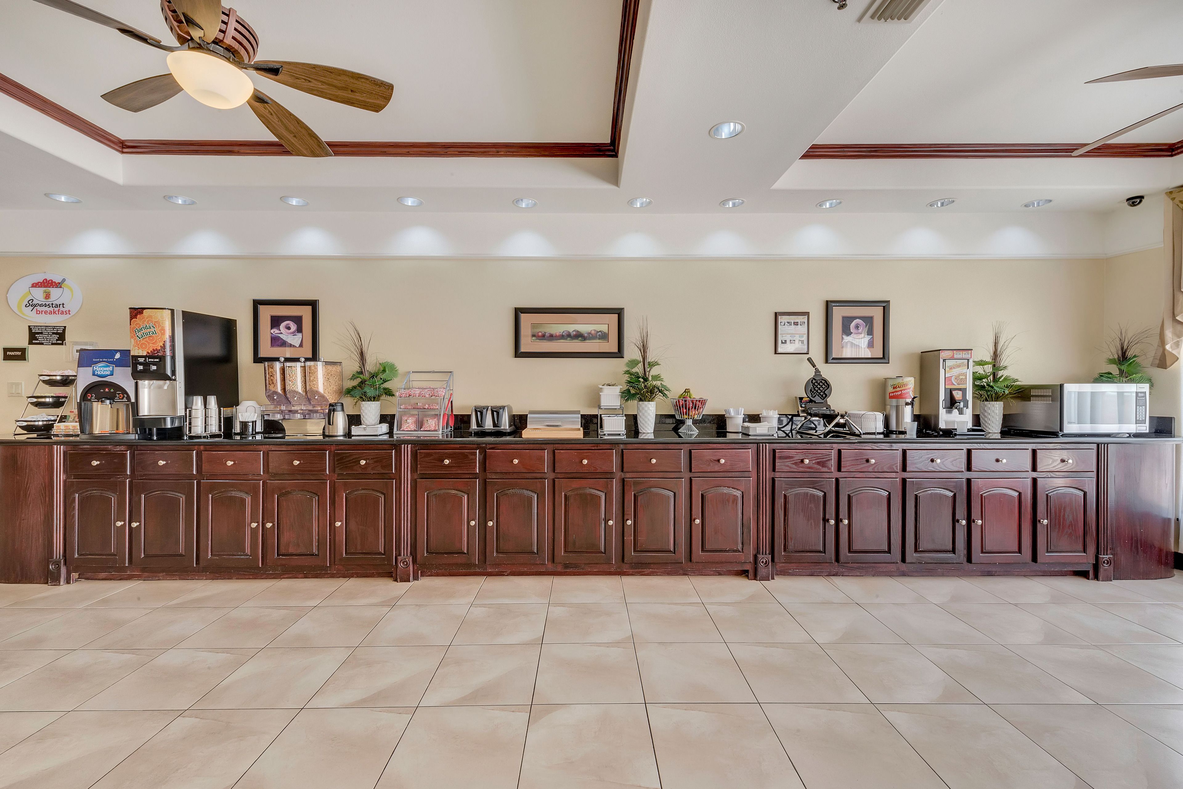 free daily on-the-go breakfast