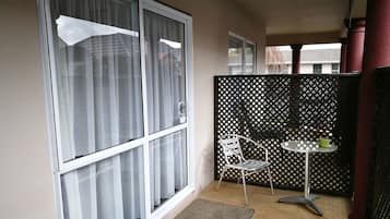Estúdio standard, para não fumantes, ar-condicionado (Studio) | Cortinas blackout, quartos à prova de som, ferros/tábuas de passar roupa