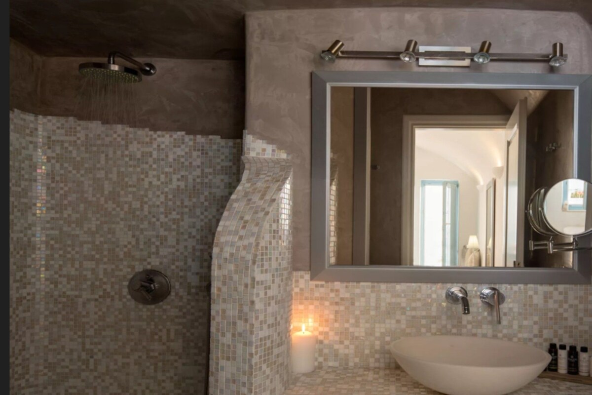 Salle de bain | Douche, articles de toilette écologiques, séchoir à cheveux