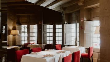 Breakfast, lunch, dinner served; Mediterranean cuisine, alfresco dining