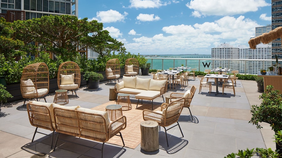 W Miami
