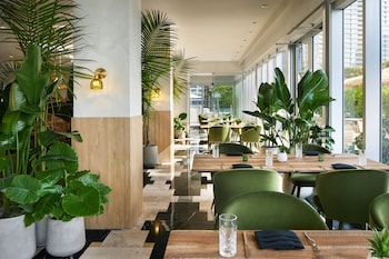 Restaurant at W Miami