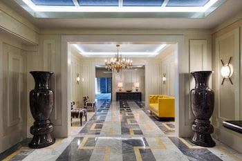 Meeting space at W Miami