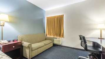 Cots/infant beds, rollaway beds, free WiFi, bed sheets