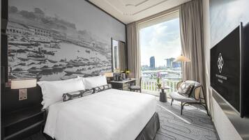 Quarto grand | Frigobar (abastecido com itens grátis), cofres nos quartos, escrivaninha