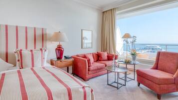 Junior Suite mit Meerblick (2.-4. Etage)