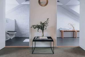 Articles de tocador de disseny, assecador de cabells i terres tèrmics 