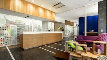 Lobby-Lounge