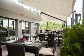 Food court - Hemus Hotel (Sofia)