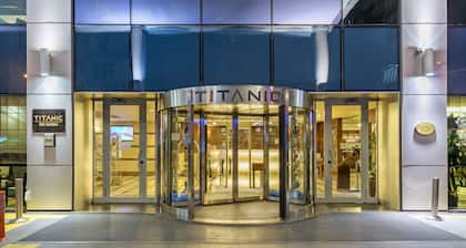 Titanic Port Bakirkoy