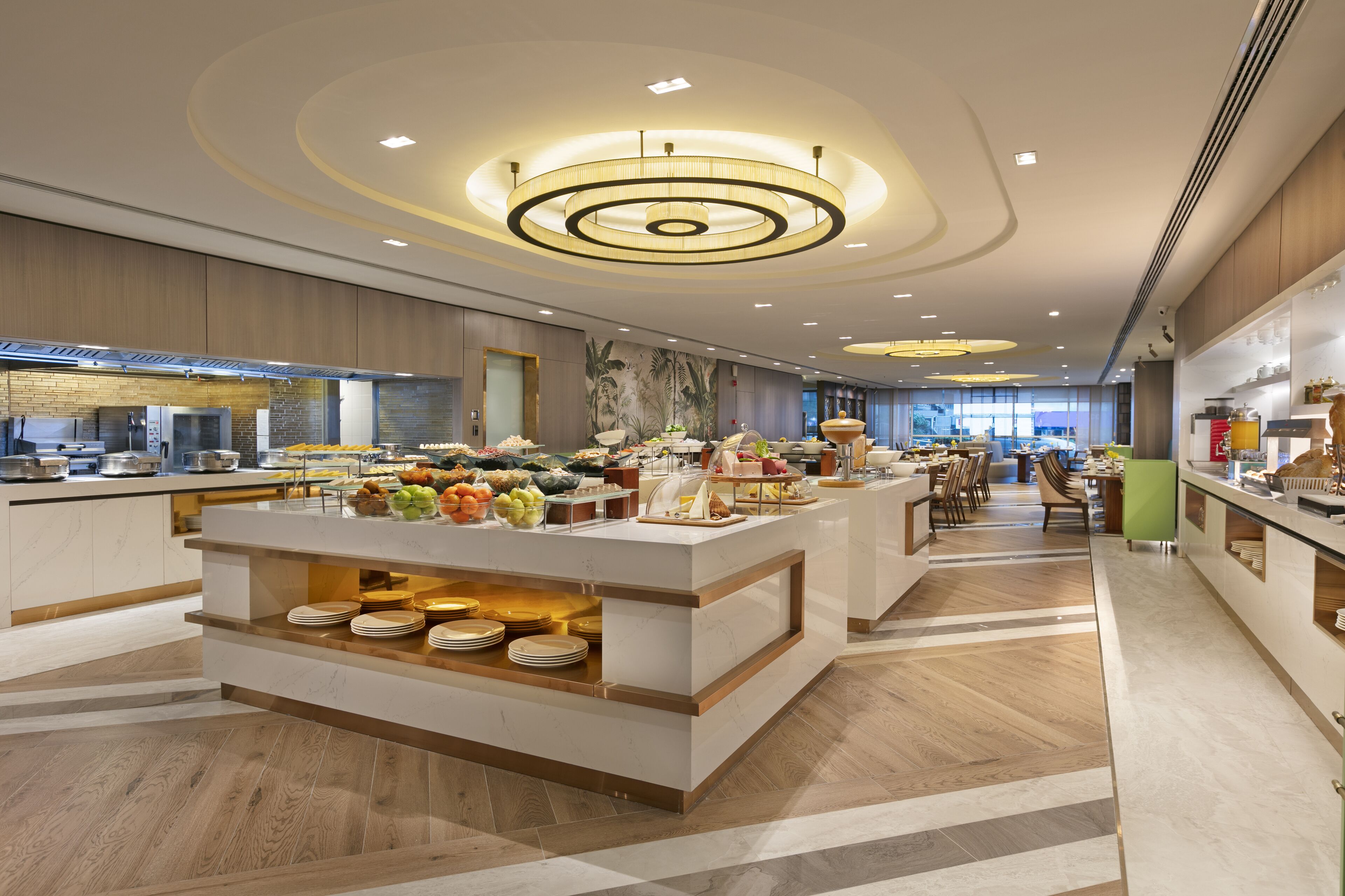 breakfast, lunch and dinner served