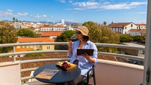 Comfort Double or Twin Room | Balcony view - Hotel Ponta Delgada (Ponta Delgada)