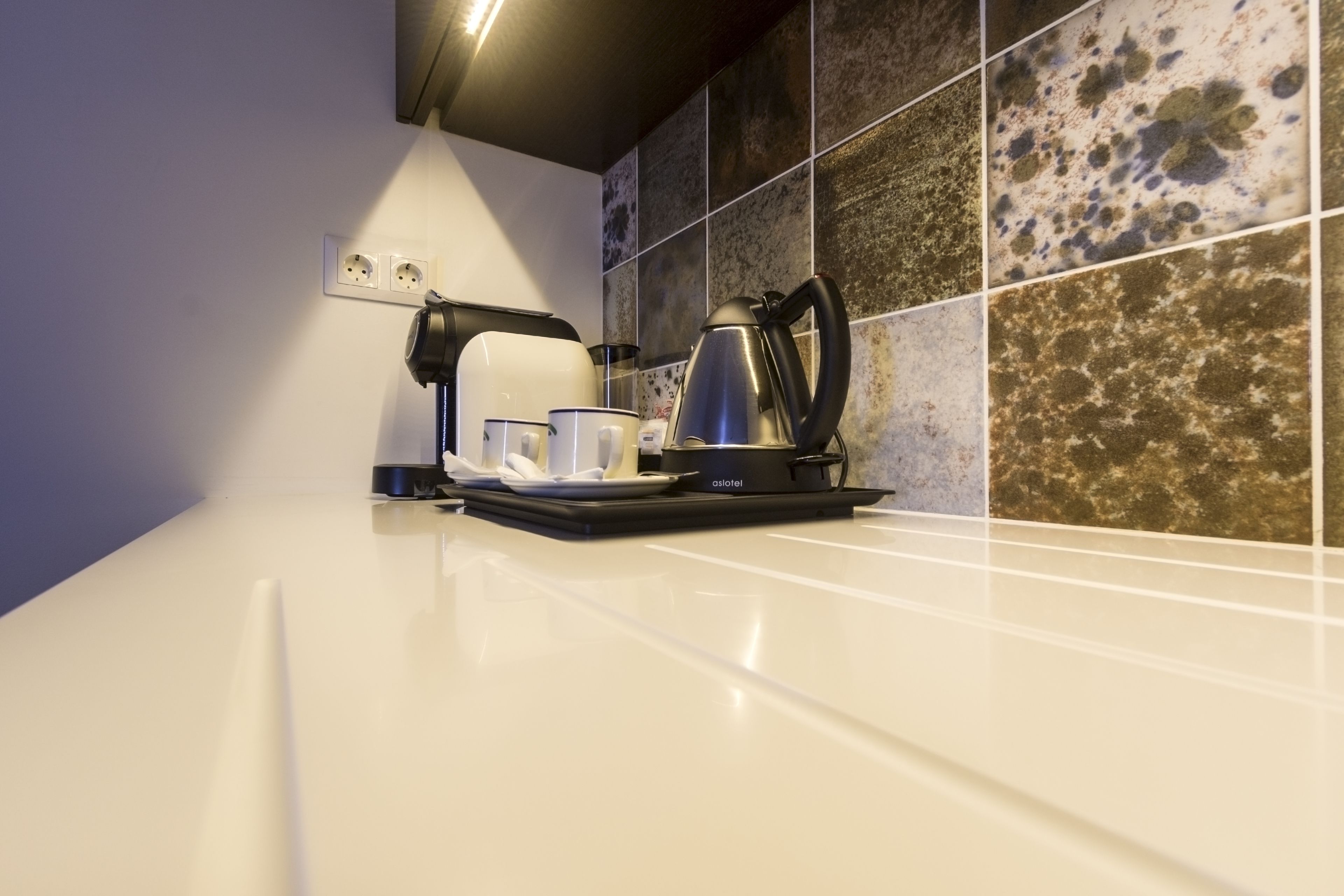 junior studio suite, 1 bedroom, balcony, ocean view | coffee and/or coffee maker