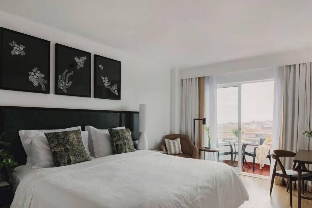 In-room safe, blackout drapes, free WiFi, bed sheets