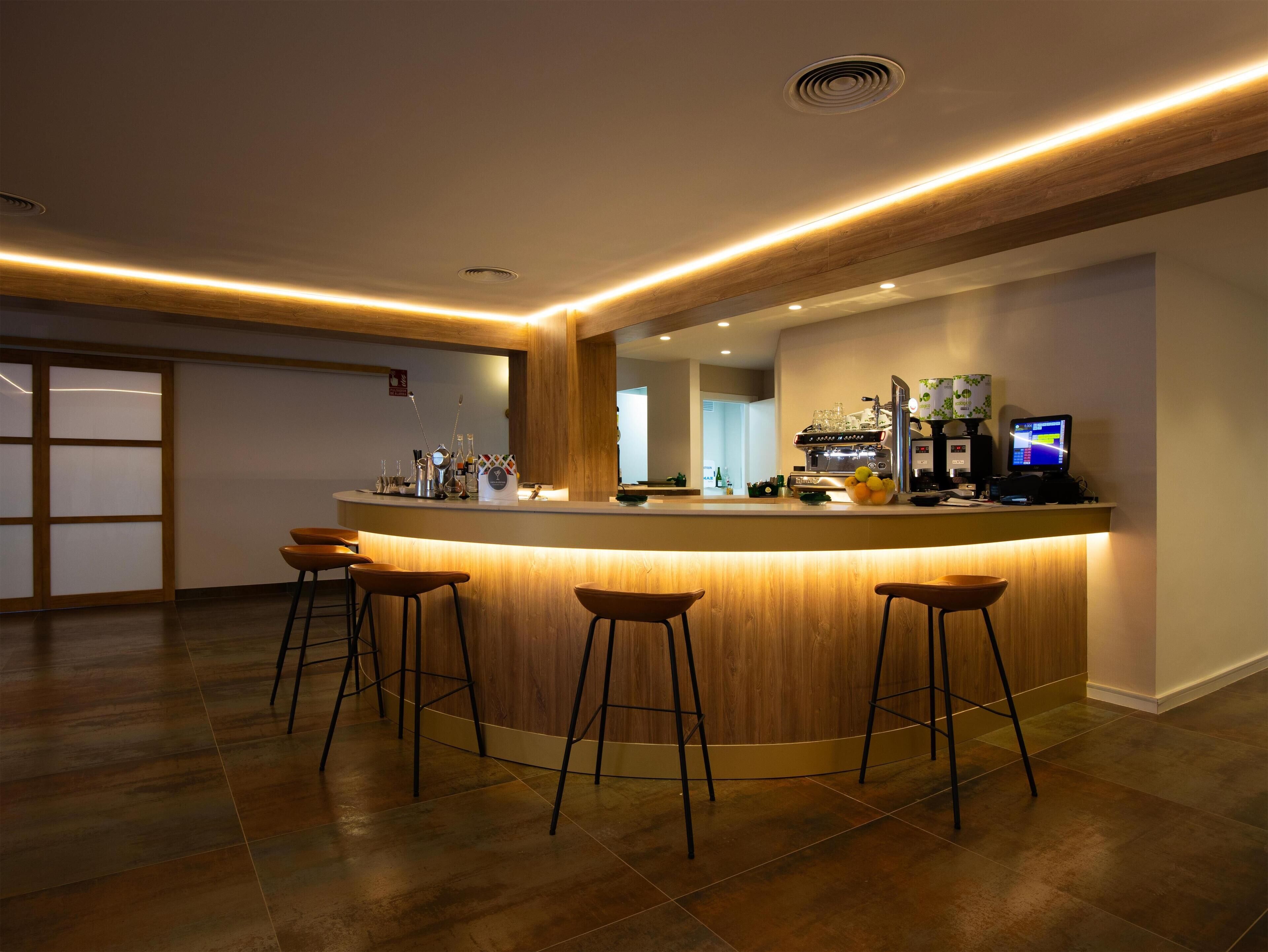 Photo - Hotel Montepiedra