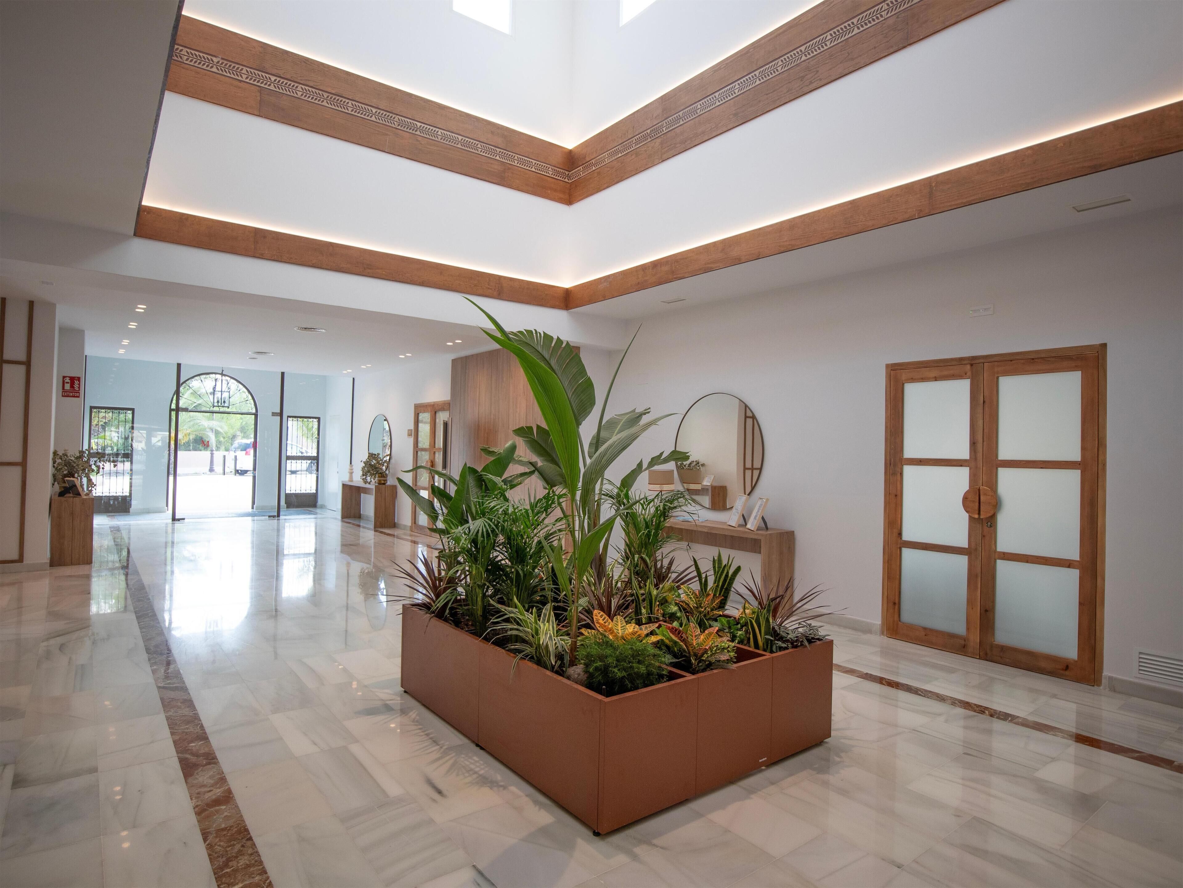 Hall