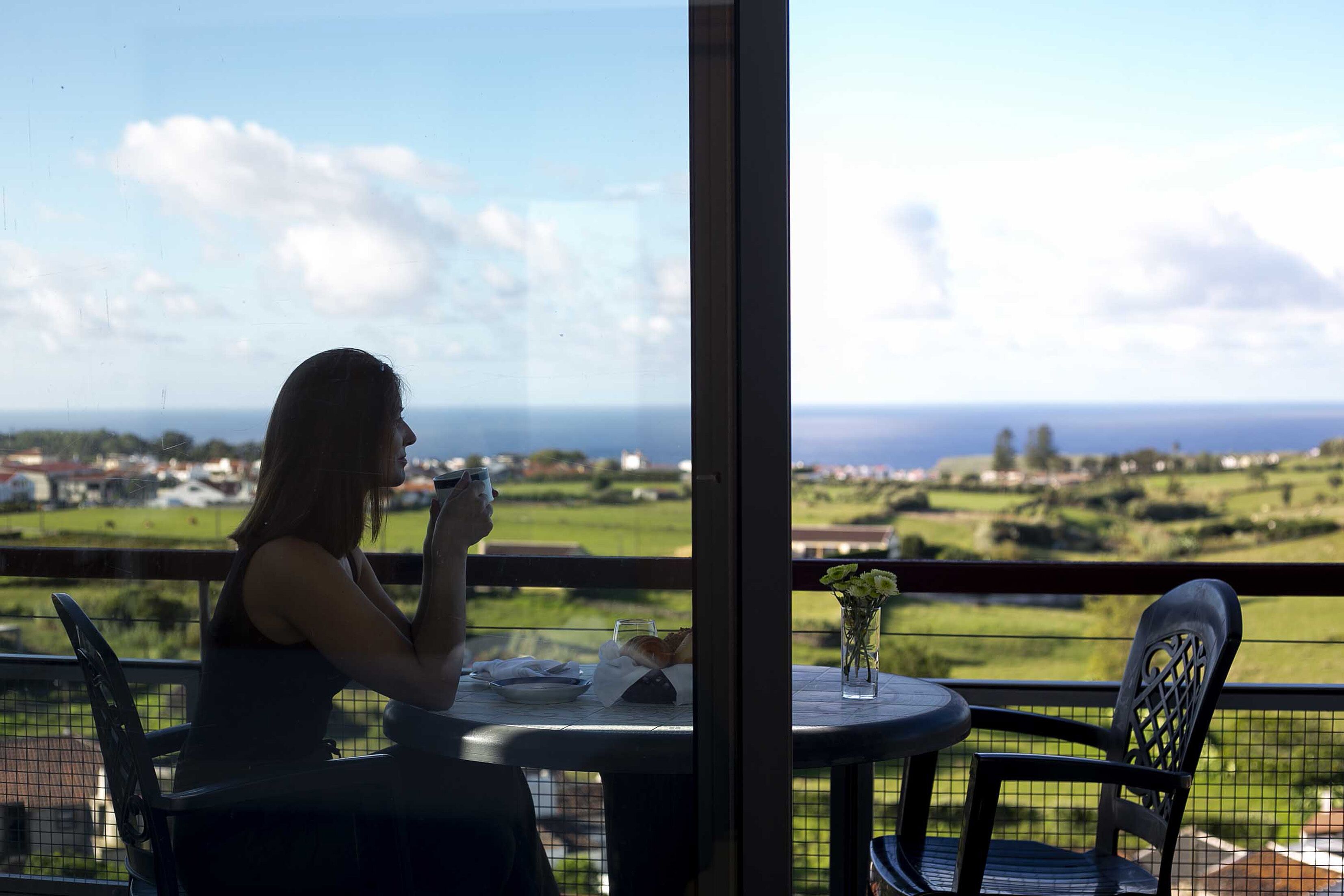 Minibar, safe på rommet, blendingsgardiner og wi-fi (inkludert)