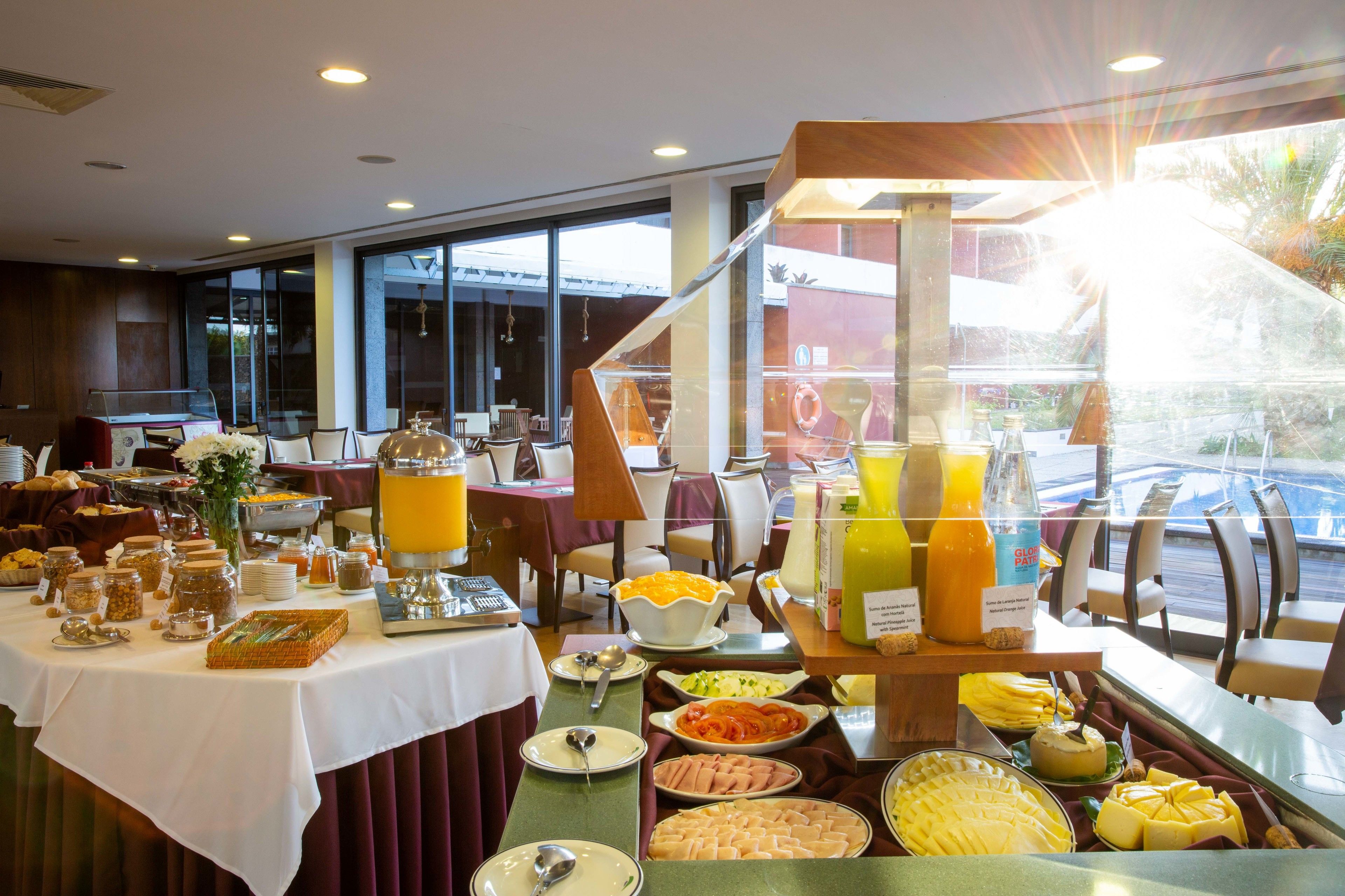 daily continental breakfast (eur 14 per person)